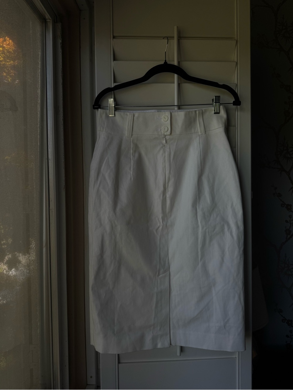 Banana Republic White Pencil Skirt